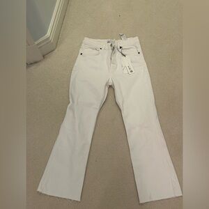 ZARA White Crop Flare Jeans – Size 4